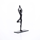 Escultura Decorativa Em Metal Preto Yoga 20x12 Cm - Indo Deco