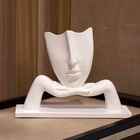 Escultura Decorativa Máscara Com Base Descanso Em Cerâmica Br