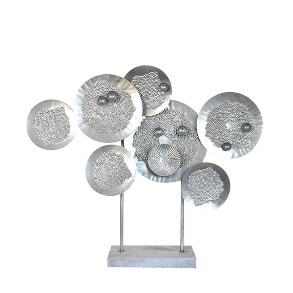 Escultura Estatueta Prata Narvika 71,5 Cm