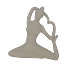 Escultura Yoga Em Porcelana Branco - Braço Coração (16cm)