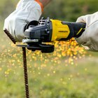 Esmerilhadeira Eletrica Mee-2000w 9" 127v 60hz Menegotti