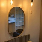 Espelho De Vidro Oval Madrid Com Moldura Dourada 80cmx50cm