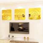 Espelho Decorativo Dourado Flower