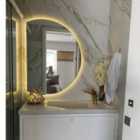 Espelho Led Meia Lua Cortada Meio Orgânico Iluminação  Botão