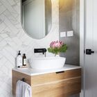 Espelho Oval Com Moldura Em Metal Prata