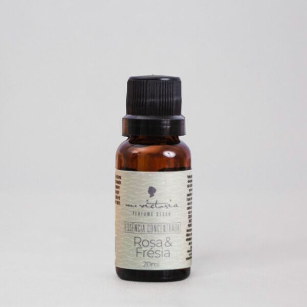 Essência 20ml Rosa E Fresia M.victoria