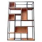 Estante Industrial De Ferro E Madeira Com Nichos E Prateleira