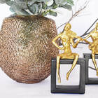 Estatueta Para Decoração De Sala Musicista Violino 20 Cm