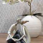 Estatueta Resina Beijo Casal 18x9 5x14cm