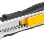 Estilete Largo 18mm Corpo Metálico Com Guia Botão Trava E Pa