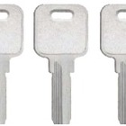 Fechadura 4 Pinos Multiponto C/ Maçaneta Inox Cilindro 62mm