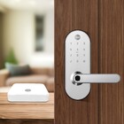 Fechadura Digital Yale Senha YMC 420W Branca e Prata de Embutir