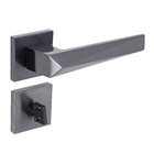 Fechadura com Roseta Escovada para Porta do Banheiro 55mm Simples Ascot Pado