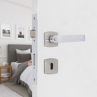 Fechadura para Porta Interna Acetinado 45mm Comum com Roseta Victoria Arouca