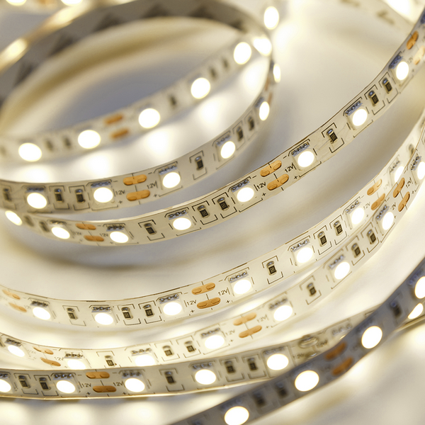 Fita De Led 10w 120 Leds/m 12v Taschibra Luz Quente 3000k Aut