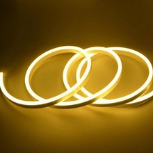 Fita Neon Led Branco Quente 10 Metros 12w/m Com Conector 127v