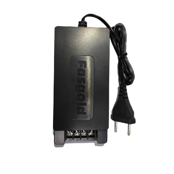 Fonte 12.6v/5a-multissaida - Top Gold