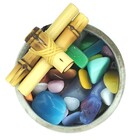 Fonte De Água Em Cimento Com Pedras Olho De Gato (13cm)