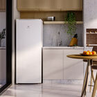 Freezer Vertical Electrolux Cycle Defrost 197l Inverter Uma P