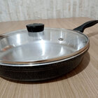 Frigideira Com Tampa De Vidro Preto Craquelado Cava