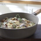 Frigideira De Alumínio Rasa Revestido De Cerâmica De 28 Cm -