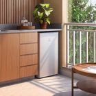 Frigobar Electrolux EM90 90L Efficient Cycle Defrost 127V (110V) Branco