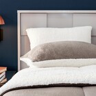 Fronha De Travesseiro Dupla Face Sherpa E Mantinha Fend