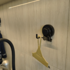 Gancho Com Ventosa Preto Duplo Cabide Multiuso Para Roupas Fa