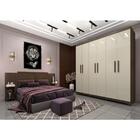 Guarda Roupa 6 Portas 3 Gavetas Olimpo Cacau / Off Whitte