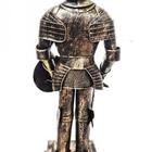 Guerreiro Medieval Estatua De Lata Vintage (cj-023)