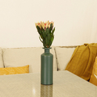 Haste  moldável com toque artesanal, Protea com 8,5 cm e folhas em pvc acetinado, creme e rosa.