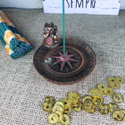 Incensário Pratinho Gatinho Chinês Dourado Resina 10cm 13016