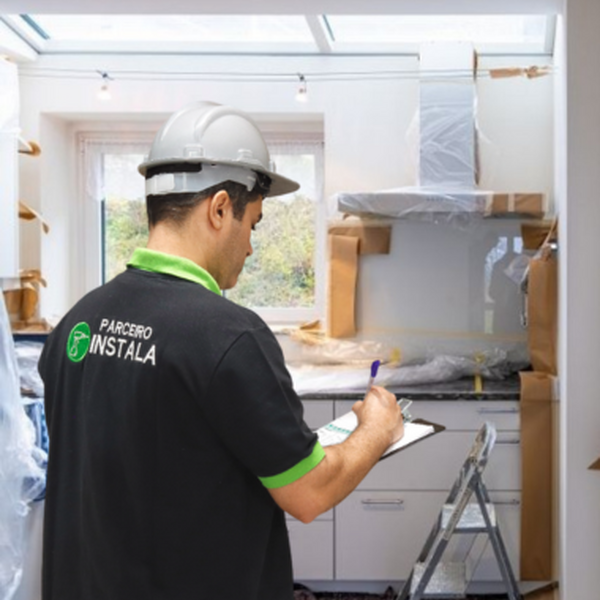 Instalação de Coifa de Parede