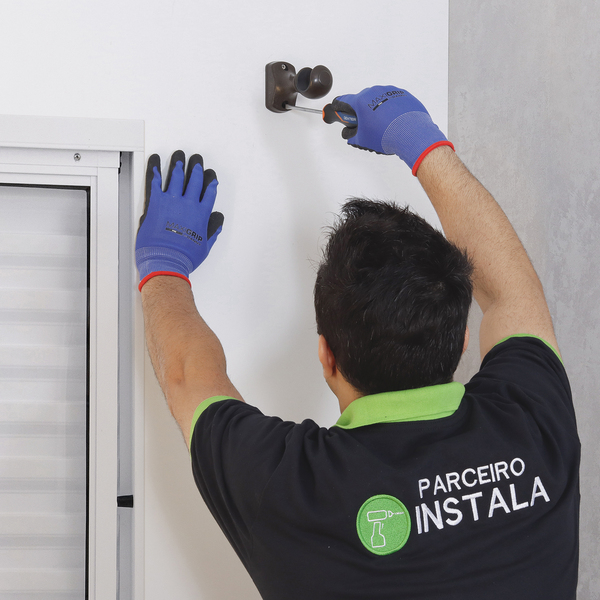 Instalação de Cortina até 2,5m de Altura