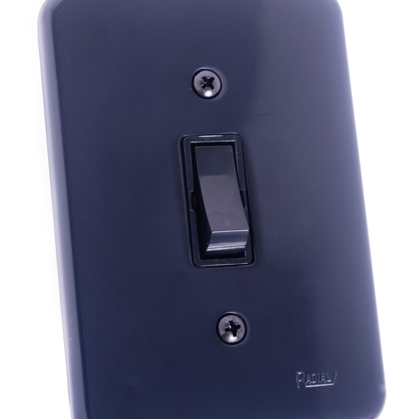 Interruptor 1 Tecla Paralela Linha Pollar Black Radial