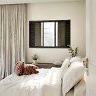 Janela De Aço Veneziana 6 Folhas Com Grade Quadrada E Fecho E