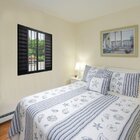 Janela De Alumínio Veneziana 100x100cm 6 Folhas Grade Hale Es