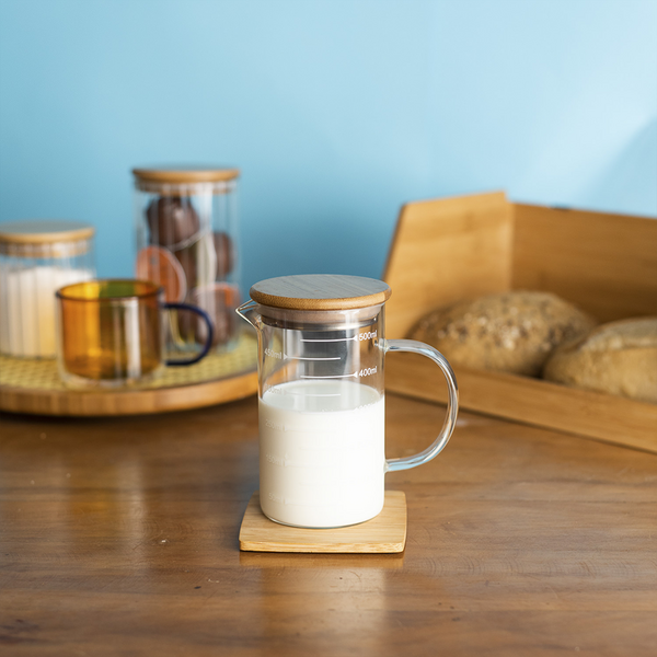 Jarra De Vidro Com Medida Oikos Com Tampa De Bambu 500ml