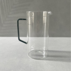 Jarra De Vidro Moderna Com Alça Fumê 1,35l