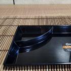 Jogo 24 Pratos Para Sushi Com Porta Shoyu Preto Quadrados Com