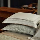 Jogo Cama Queen By The Bed 300 Fios Bordado The Carve Bege