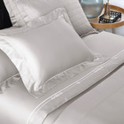 Jogo De Cama Lisboa Kacyumara 300 Fios Fend / Off White - Que