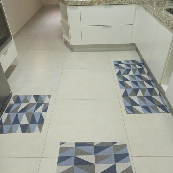 Jogo De Passadeira Antiderrapante 3 Peças Est  Rosa Tricolor