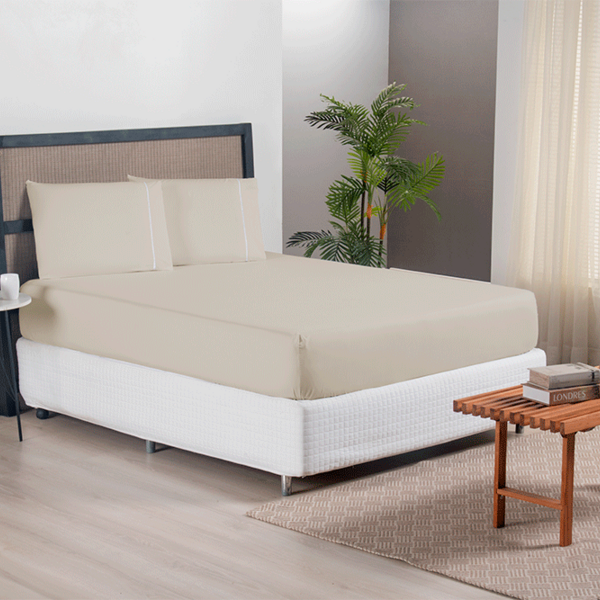 Jogo Lençol Casal 3 Peças Micropercal 300 Fios Elástico Cáqui