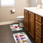 Jogo Tapetes De Natal Para Banheiro 2 Peças Gnomos Natalinos