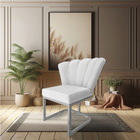 Kit 02 Poltronas Flor Veludo Base Metálica Industrial Prata -