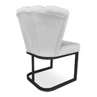 Kit 02 Poltronas Flor Veludo Base Metálica Industrial Preto -