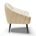 Kit 02 Poltronas Giovana Corino Bege Pés Palito De Ferro D03