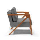 Kit 02 Poltronas Melissa Veludo Luxo Base De Madeira Castanho