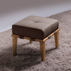 Kit 02 Puffs Decorativos 45cm Martínez Linho Pés Madeira Marr